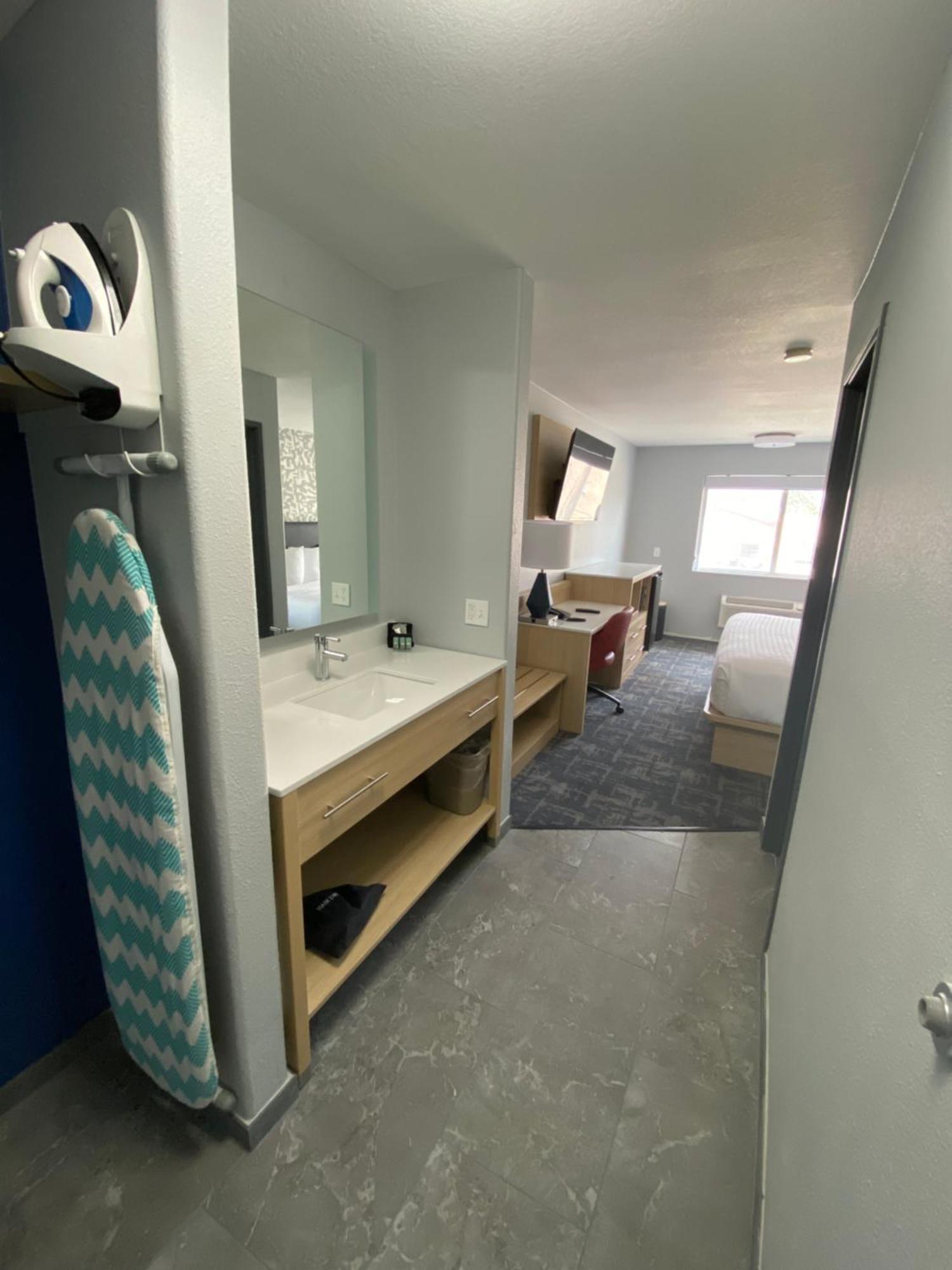 Best Western Montrose Inn 蒙特罗斯 外观 照片