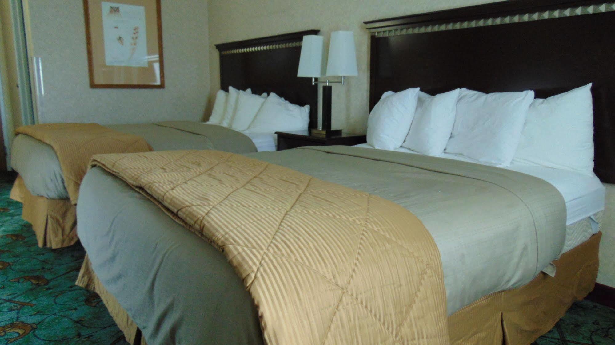 Best Western Montrose Inn 蒙特罗斯 外观 照片